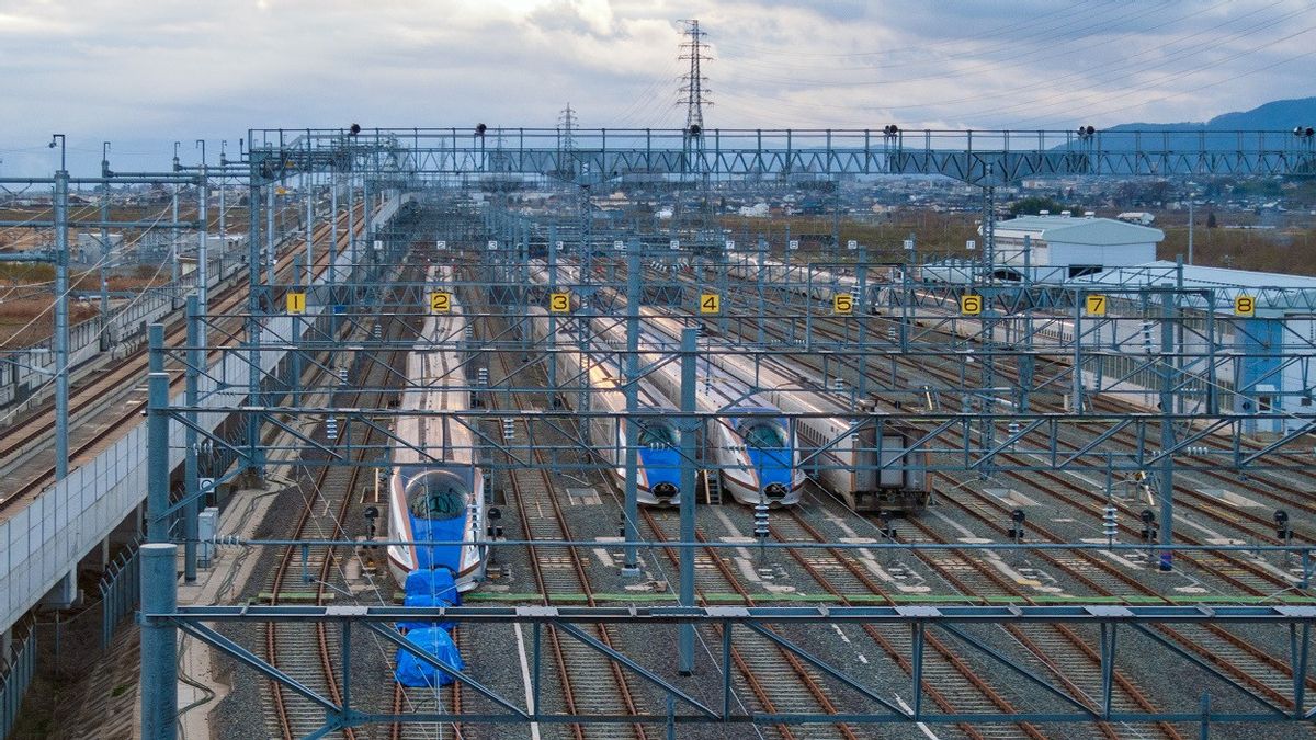 Topan Shanshan Diprediksi Landa Jepang Hari Rabu, Layanan Shinkansen Diperkirakan Terdampak