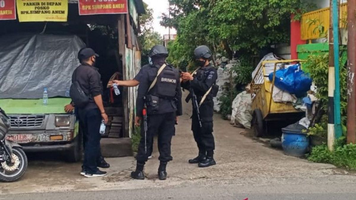 Dernières Nouvelles, Le Détachement Antiterroriste 88 Sécurise Un Jeune à Banjarmasin