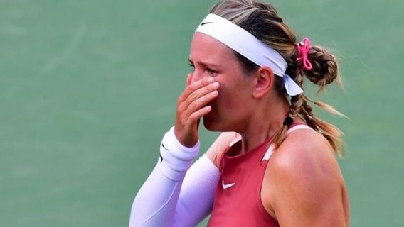  Drama Azarenka: Tanpa Bendera karena Invasi Rusia ke Ukraina, Menangis di Tengah Laga dan Kalah