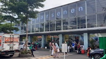 H-5 Lebaran ، 23 ألف مسافر يغادرون محطة Pasar Senen