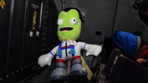 Unik, Boeing Bawa Karakter Alien di Video Gim Ini dalam Pernerbangan Starliner ke ISS