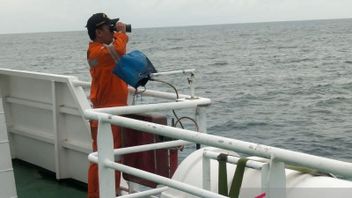 Hari Kedua Pencarian 11 Korban Kapal Tenggelam di Selat Makassar, Tim Kesulitan Dihadang Cuaca Buruk