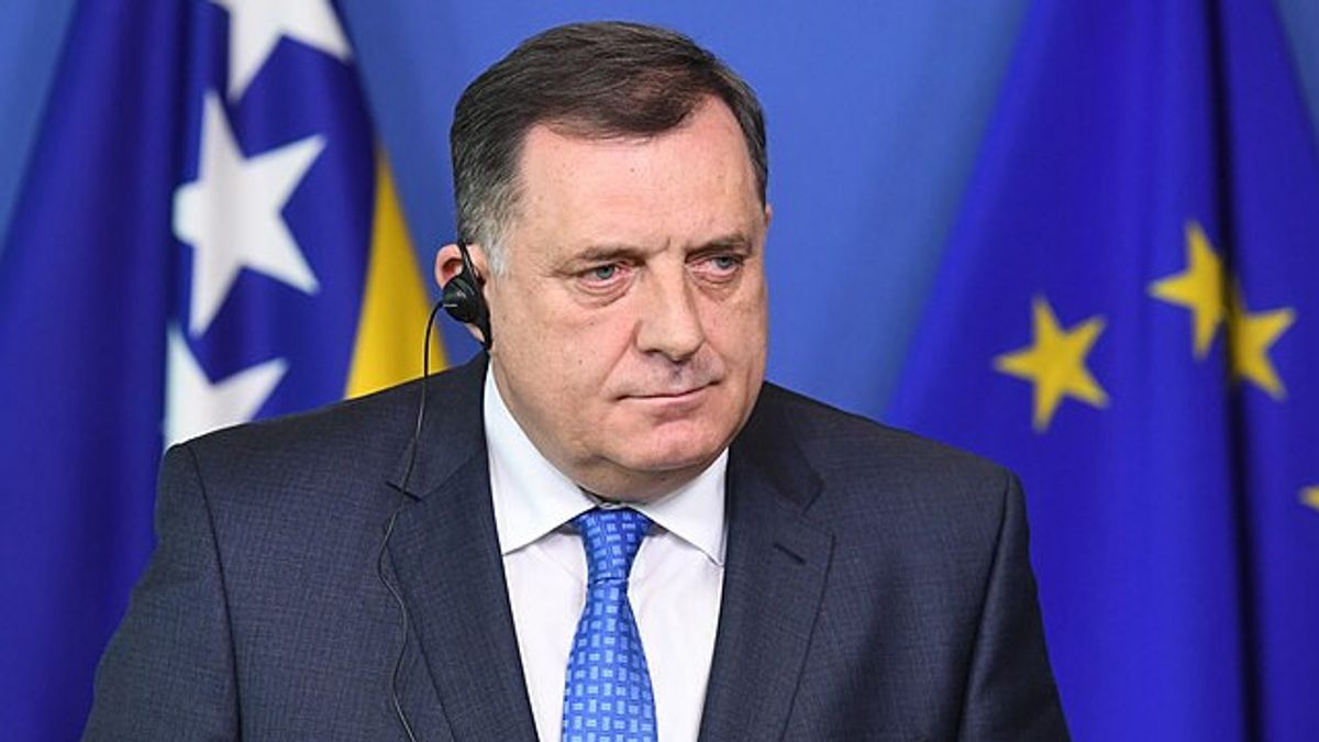 Jaksa Perintahkan Tangkap Pemimpin Serbia Bosnia Milorad Dodik karena Abaikan Panggilan Pengadilan