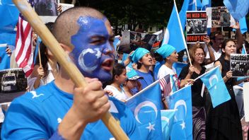 呼吁抵制，土耳其的维吾尔族穆斯林：这届奥运会不是在雪地上，而是在流血