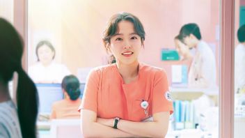 Park Bo Young's Transformation Becomes A Nurse In The Daily Dose Of Sunshine Series Teaser