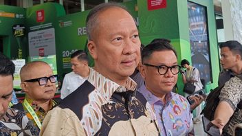 工业部长阿古斯:向绿色产业转型不是成本,而是投资