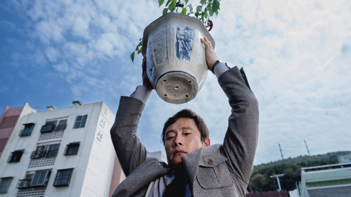 <i>No Other Choice</i> Terbanyak, Daftar Nominasi Blue Dragon Film Awards 2025