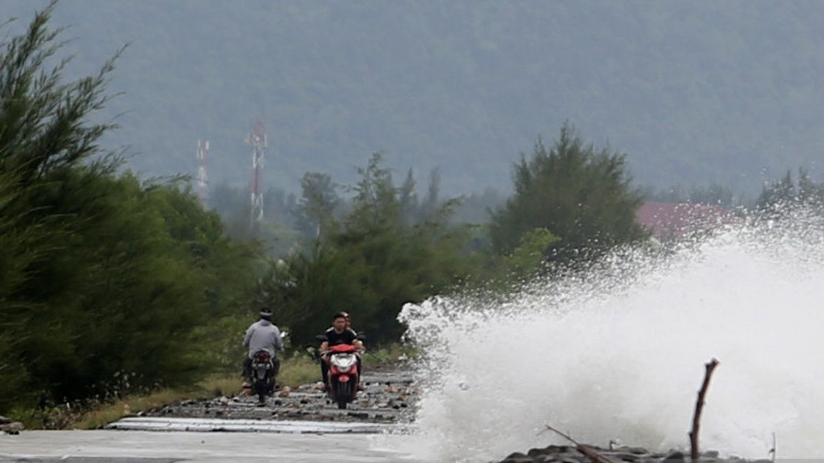 Hati-hati, BMKG Memprakirakan akan Terjadi Hujan dan Angin Kencang di Sejumlah Wilayah Indonesia 