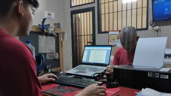 Cianjur Police Arrest Mobile Credit Driver Who Distributes Methamphetamine Types Of Drugs