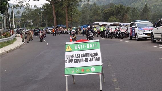 'Seksinya' Puncak yang Bikin Sulit Pemkab Bongkar Bangunan Milik Pejabat