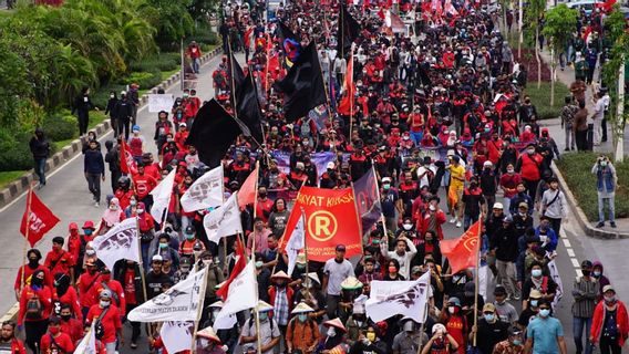 Demo Buruh Tolak UU Cipta Kerja, Ini Skema Pengalihan Lalu Lintas di Istana Negara