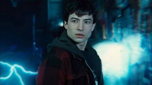 Hadir di Festival Film Cannes, Ezra Miller Bicara Potensi Kembali Akting
