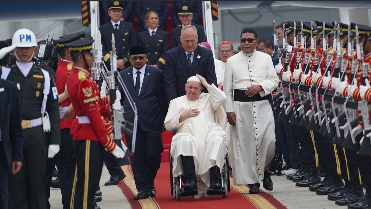 Pourquoi le pape a-t-il choisi le nom François? Voici l'histoire et le significat