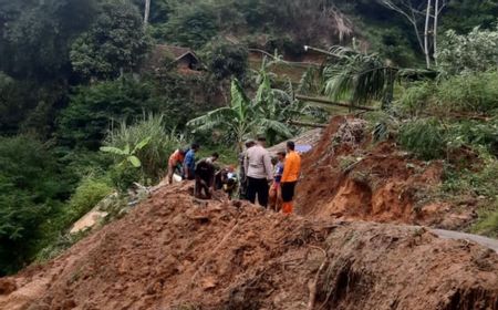 5 Rumah Warga di Garut Terancam Kena Longsor Dikosongkan Aparat