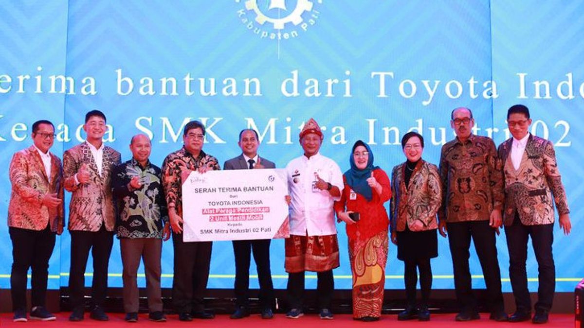 Toyota Manufacturing Division Committed To Improve Automotive Education In Indonesia