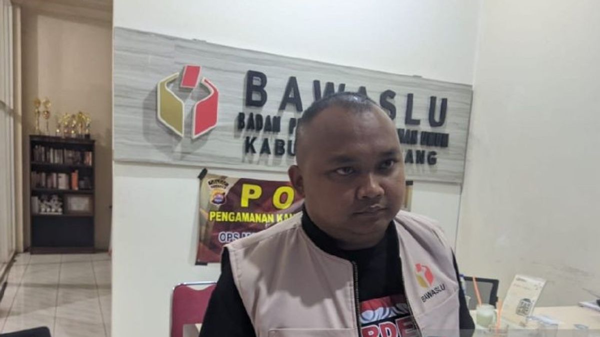 Serang Bawaslu Calls 10 Village Heads Allegedly Supporting Banten Pilkada Candidates