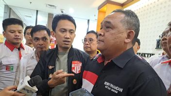Rocky Gerung Hina Jokowi dengan Kata-kata Kasar, Pendukung Bakal Laporkan ke Polisi