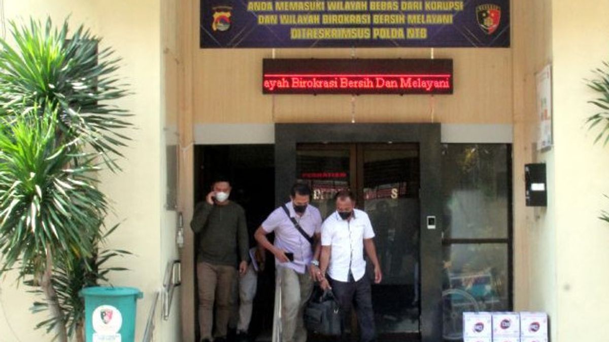 The Former Village Head In NTB Was Picked Up By The Regional Police, Flown To Lombok And Immediately Imprisoned In The APBDes Corruption Case