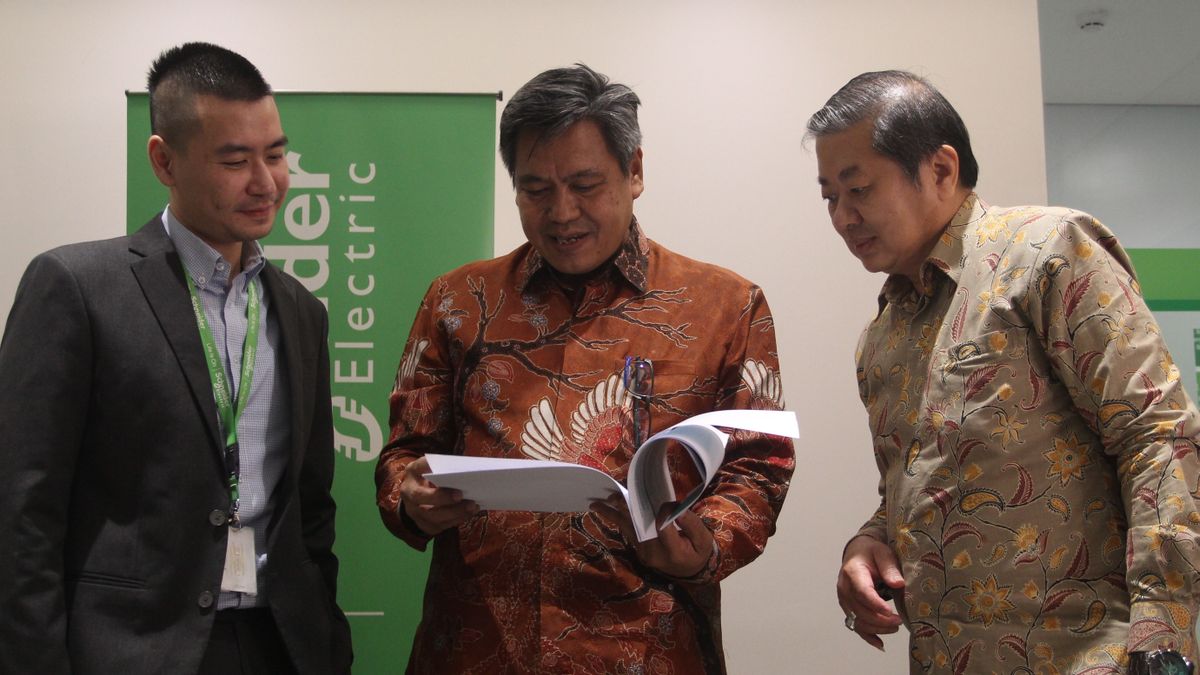 Schneider Electric dan GAPMMI Jalin Kerjasama Pengembangan SDM Digital Industri Mamin