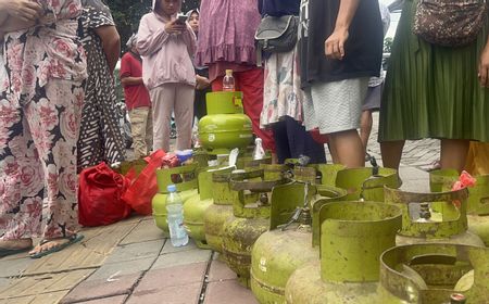 Cerita Warga Antre Tabung Gas 3 Kg dari Pagi hingga Siang, Dianggap Menyulitkan