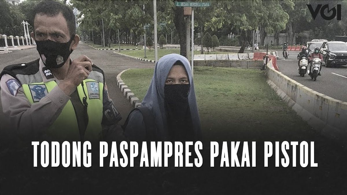 VIDEO: Wanita Bercadar Coba Terobos Istana Negara