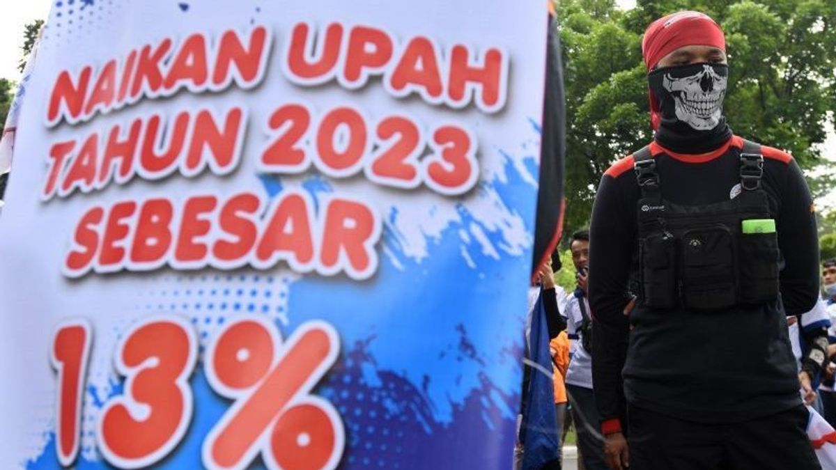 F-PDIP DPRD يطلب من حكومة مقاطعة DKI الامتثال لقرار PT TUN بشأن UMP 2022