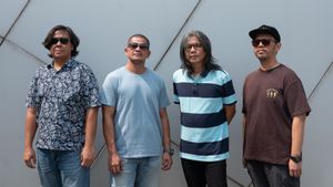 Float Belum Usai, Rilis Antitesis Algoritma lewat Single <i>Dimabuk Cahaya</i>