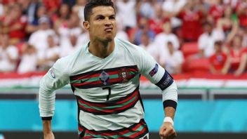Après Hempaskan Coca Cola Bottle, Les Abonnés De Ronaldo Atteignent 300 Millions Sur Instagram