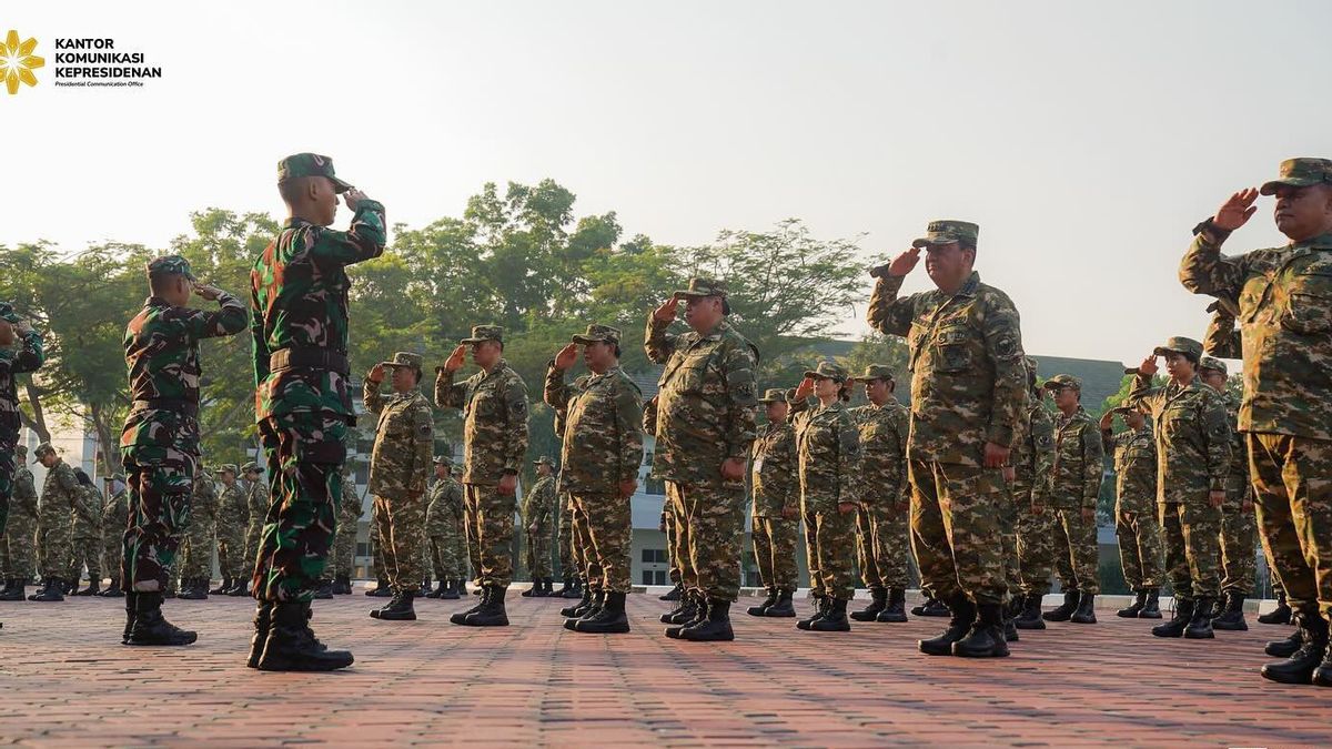 Ready Grak! Prabowo Cabinet Minister Trained 'Discipline' At Akmil Magelang: Wake Up At 04.00 Immediately Practice Line Up