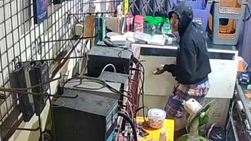 専門家ボボルトークスは、カプラガディンの地区のコントラクに隠れていたときに逮捕されました