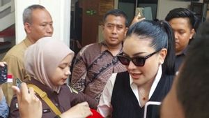 Hadapi Tuntutan 11 Tahun Penjara, Kuasa Hukum Nikita Mirzani Sebut Jaksa Tidak Konsisten dan Tak Berdasar Fakta