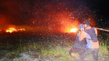 BPBD Tapin Puts Out Fires In The Central Area Of Chili Hiyung
