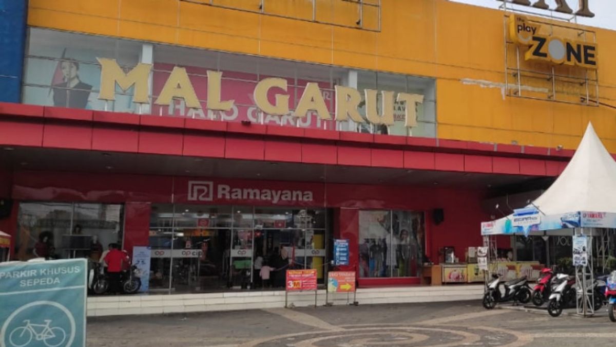 Garut Regent Threat: If Malls Don't Implement Care Protect System, They Will Be Closed