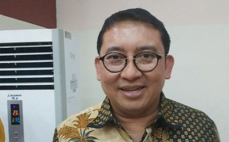 Fadli Zon Sarankan Luhut Jangan Halalkan Segala Cara untuk Lawan Konstitusi