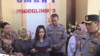 In The Aftermath Of The Wife's Behavior, Bripka Nuril Apes Was Removed From Position And Examined By The Probolinggo Police