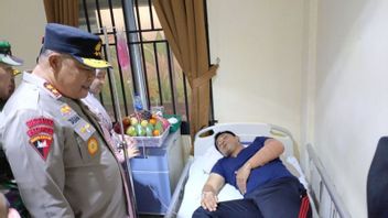2 BPバタム島でのレンパン島の拒否デモの犠牲者のための警察のメンバーはまだ治療中