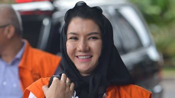 Rita Widyasari Dikonfirmasi Peran Azis Syamsuddin Rekomendasikan Robin
