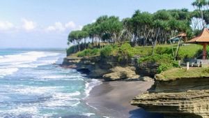 Pantai Batu Karas: Lokasi, Jam Buka, dan Harga Tiket Masuk yang Perlu Diketahui