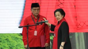 Tegak Lurus dan Loyal Disebut Alasan Megawati Pertahankan Hasto Kristiyanto