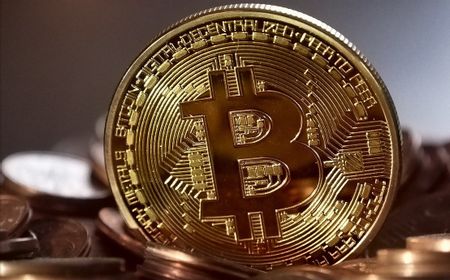 Orang Tua Ini Terjerat Penipuan Bitcoin Senilai Rp7,8 Miliar, Begini Nasibnya Sekarang