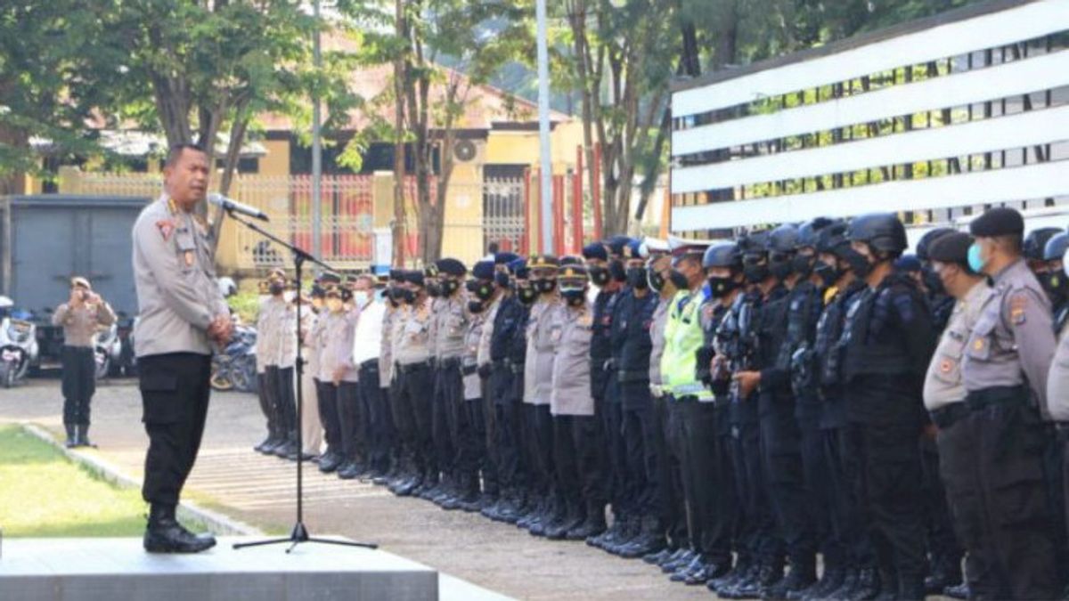何百人もの人員を配備、東ヌサトゥンガラ警察:礼拝を行う住民に安全保証を与えよう