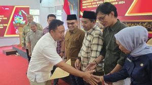  KPU Jatim Tetapkan Tiga Pasangan Calon Pilkada 2024