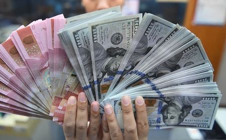 Rabu Jelang Siang, Rupiah Loyo Menanti Pengumuman The Fed