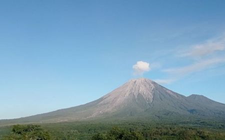 Aktivitas Gunung Semeru Didominasi Gempa Erupsi