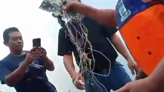 Pesawat Sriwijaya SJ182 Jatuh, Basarnas Cek Temuan Serpihan di Kepulauan Seribu