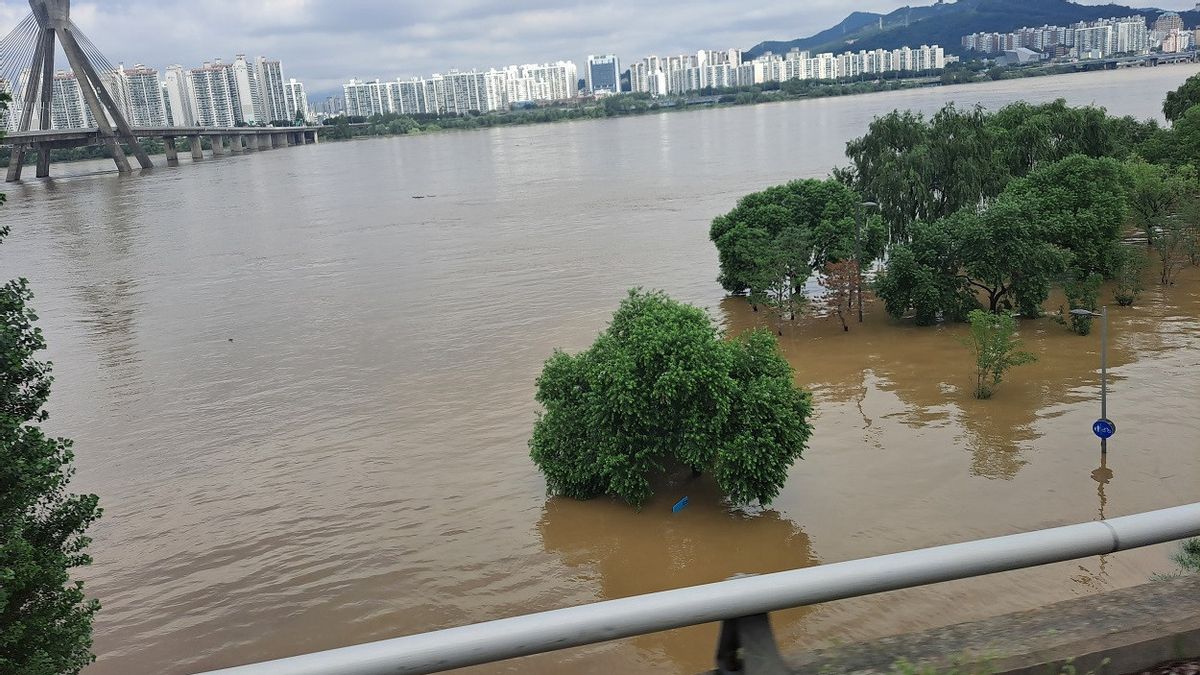 首尔基列德尔大雨造成的洪水 九人，2.800所房屋和建筑物受损