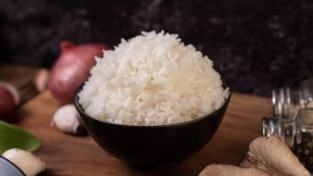 10 Secrets Why Rice In Restaurants Is Always More Pulent And Delicious