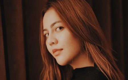 Sumpah Demi Allah Rasulullah Tak Pernah Tidur dengan Lelaki Lain, Ratu Rizky Nabila Tantang Alfath Fathier