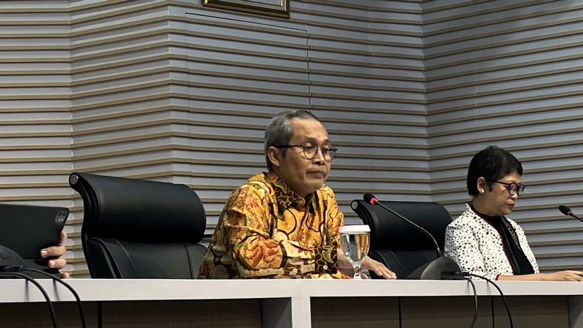 Meeting The Former Head Of Yogyakarta Customs And Excise, Alexander Marwata: Report Of Alleged Gold To Steel Corruption