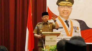 Le Gouverneur De Bengkulu, Rohidin Mersyah, Positif à La COVID-19, à L’auto-isolement Dans Sa Résidence Officielle